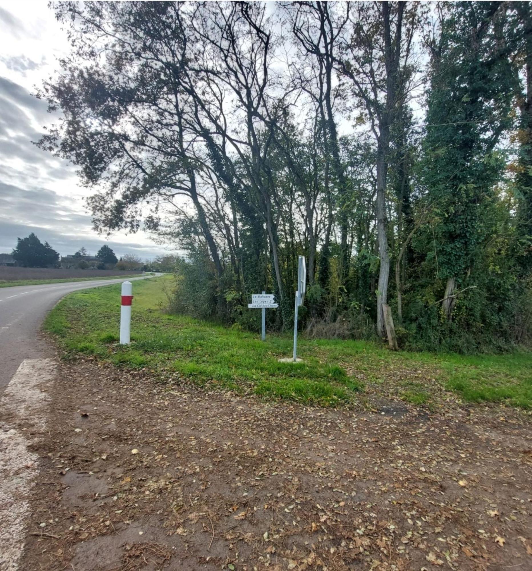 logement campagnard charmant, fonctionnel, cour privée avec WiFi Tauxigny Exterior foto