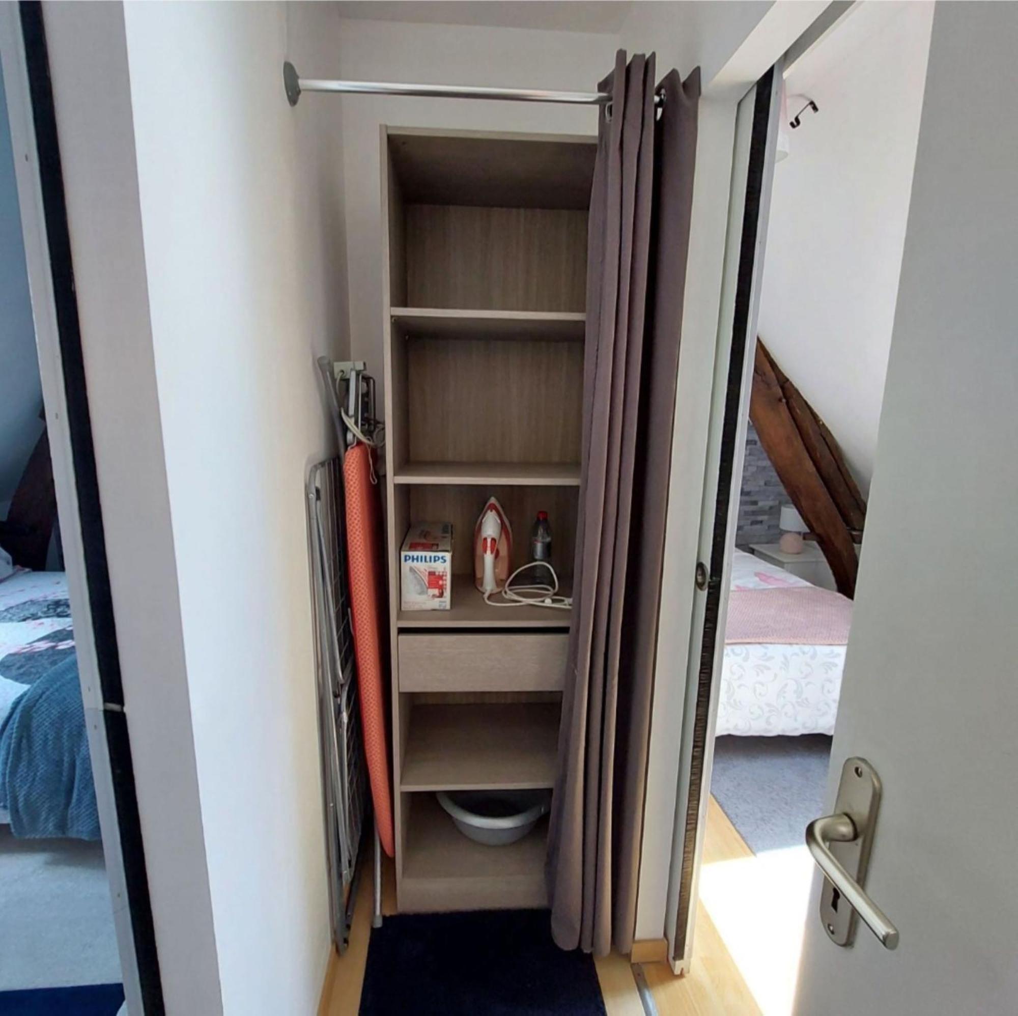 logement campagnard charmant, fonctionnel, cour privée avec WiFi Tauxigny Exterior foto