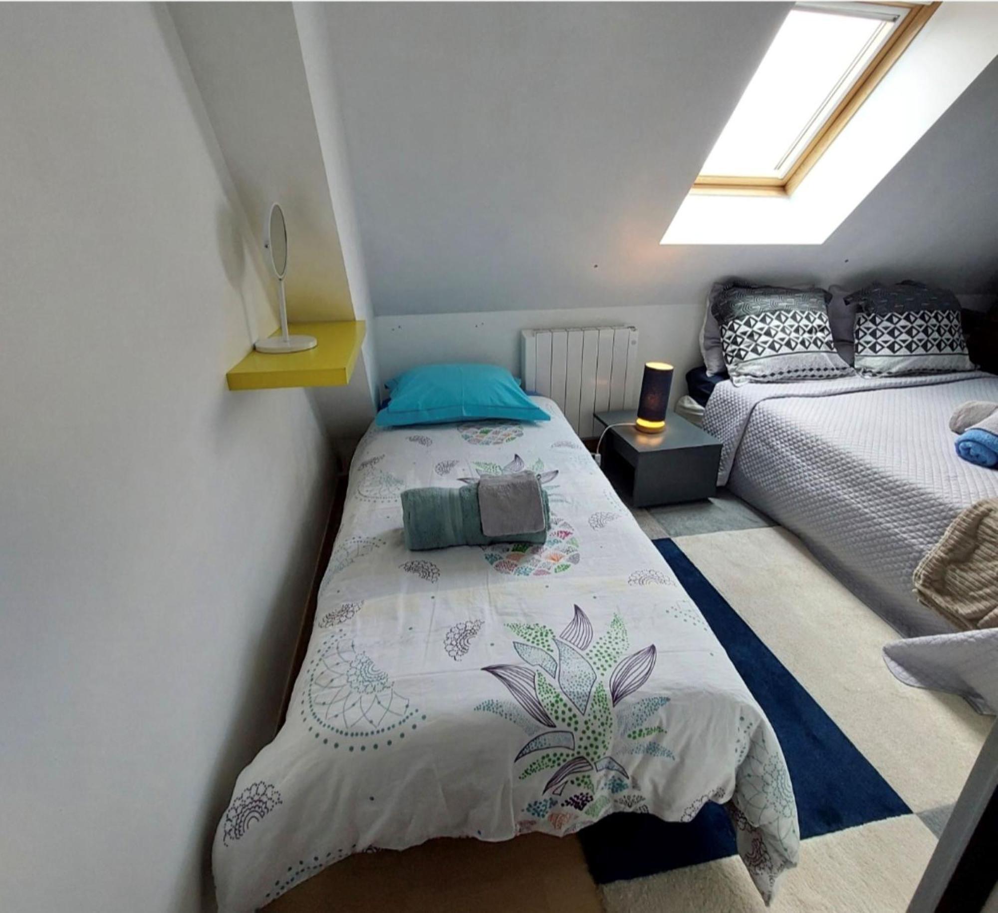 logement campagnard charmant, fonctionnel, cour privée avec WiFi Tauxigny Exterior foto